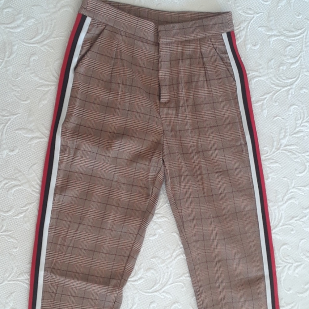 High-wasted chinos Sz Sm